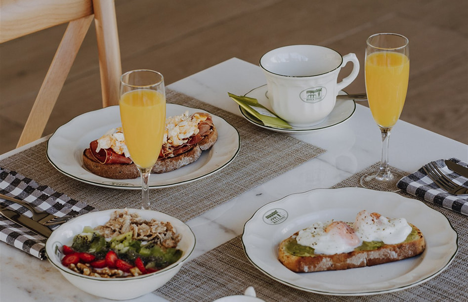 Charming getaway Breakfast at the Palacio de Caranceja