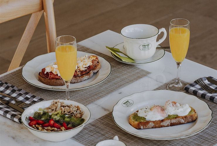 Charming getaway Breakfast at the Palacio de Caranceja